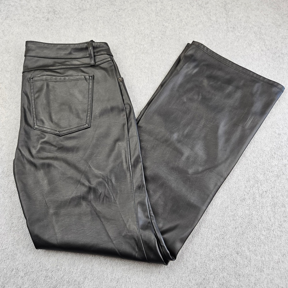 WILD FABLE Faux Leather Pants Women 4 Black Flare Low Rise Edgy Moto Chic Trendy